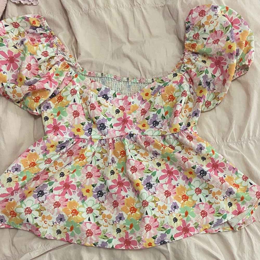 SHEIN Multicolor Floral Puff Sleeve Blouse